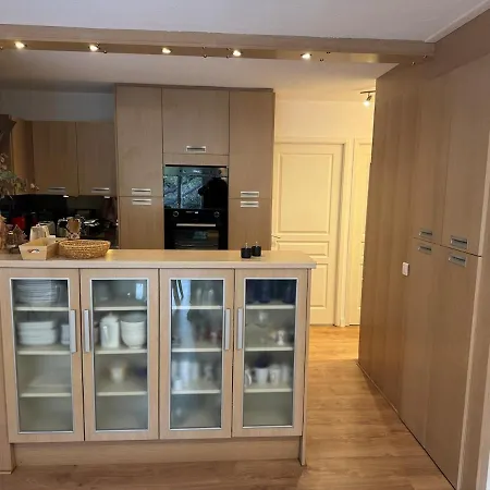 Large 3 Bedrooms With Direct Access To 3 Vallées Cable Car *